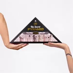 Jogo de Tabuleiro Pirâmide Secreta Caixa